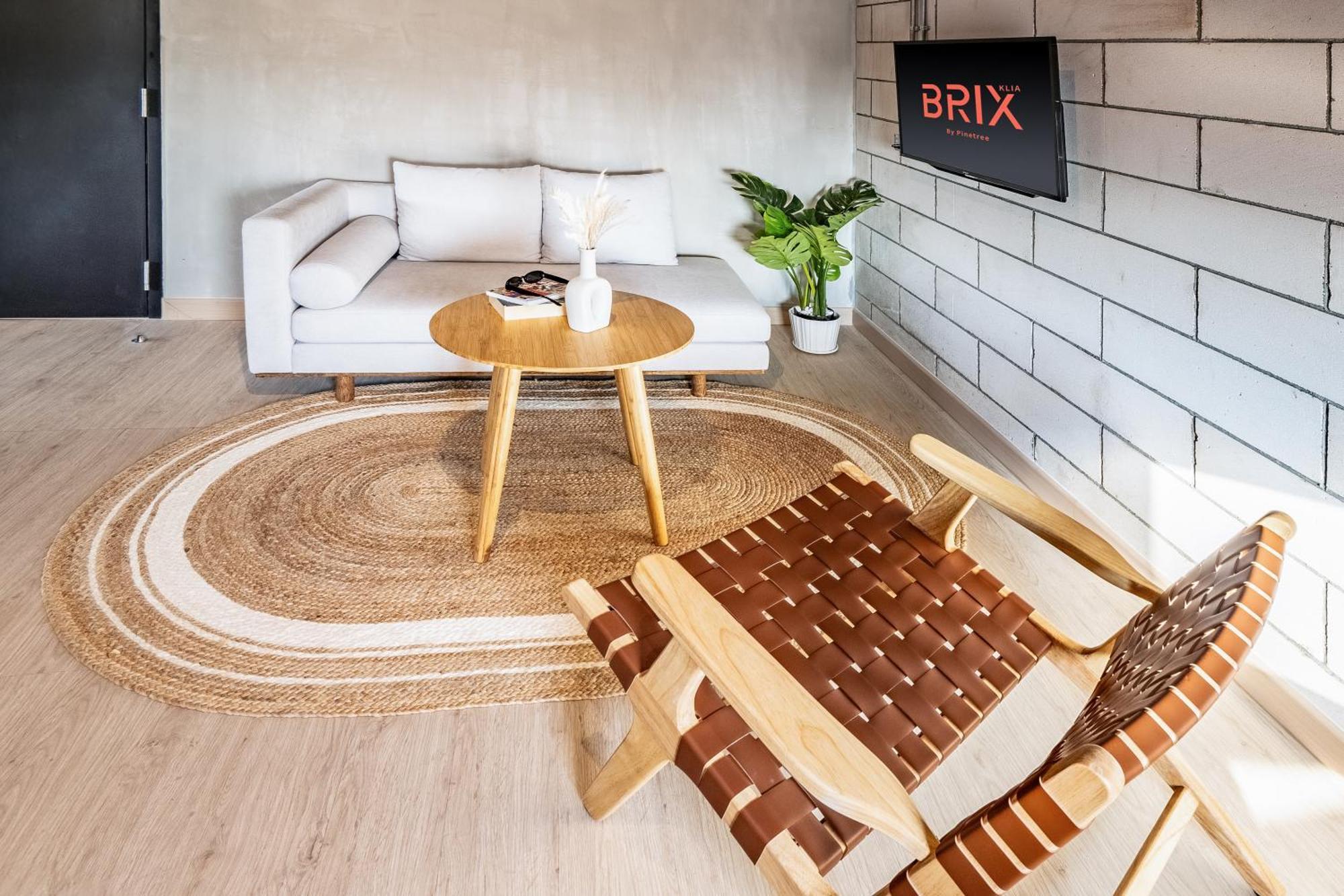 Brix Klia By Pinetree Hotell Sepang Exteriör bild